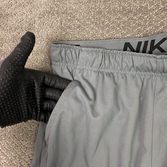 Nike Dri-Fit Totality Versatile Pants Men's Medium Gray Track Sweat FB7507 084 - Picture 3 of 13